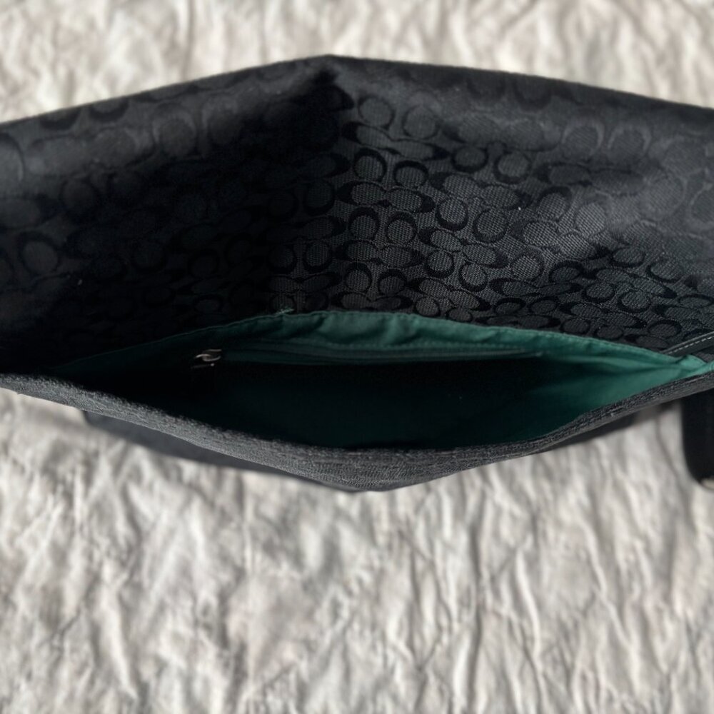 COACH Black Signature Messenger Crossbody Work Travel Bag - Picture 4 of 13